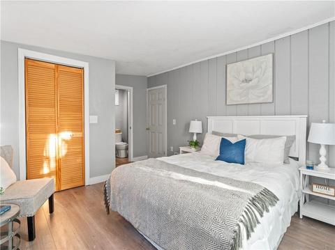 41 Walton Ave, Warwick, RI 02886 photo 9