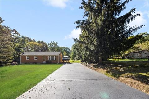 133 Long Entry Rd, Glocester, RI 02814 photo 18