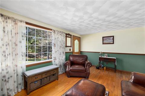 133 Long Entry Rd, Glocester, RI 02814 photo 3