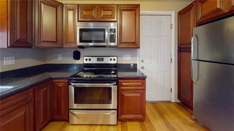 15 Marigold Dr, Warwick, RI 02889 photo 5