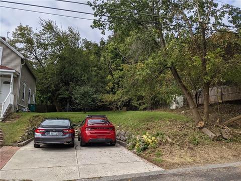 264 6th Ave, Woonsocket, RI 02895 photo 3