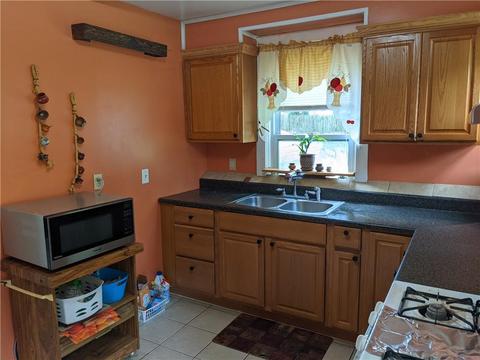 264 6th Ave, Woonsocket, RI 02895 photo 7