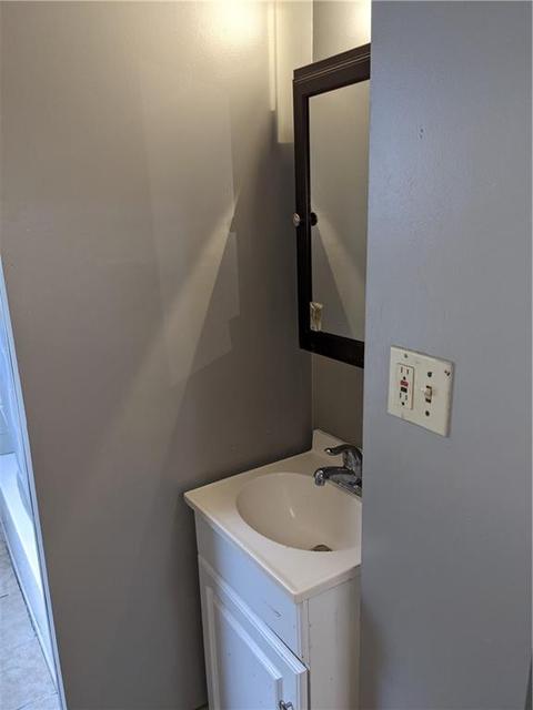 264 6th Ave, Woonsocket, RI 02895 photo 13