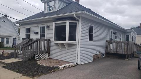 62 Oak St, Westerly, RI 02891 photo 1