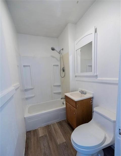 25 Glen Rd, Woonsocket, RI 02895 photo 8