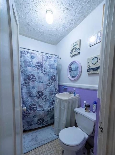 25 Glen Rd, Woonsocket, RI 02895 photo 24