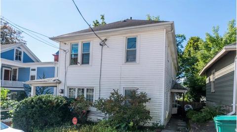25 Glen Rd, Woonsocket, RI 02895 photo 3