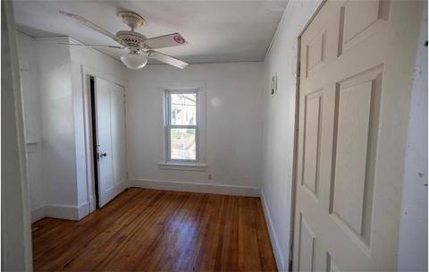 25 Glen Rd, Woonsocket, RI 02895 photo 14