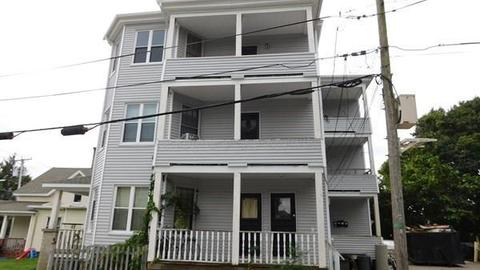 18 Oak Hill Ave, Woonsocket, RI 02895 photo 1