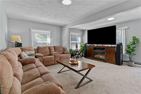 12 Chiswick Rd, Warwick, RI 02889 photo 6
