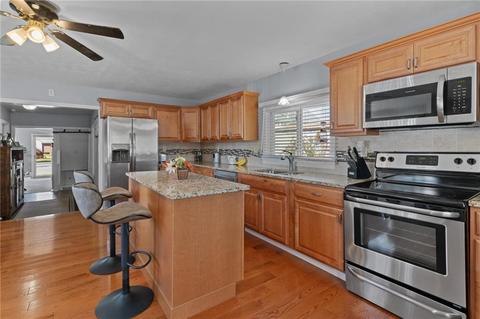 12 Chiswick Rd, Warwick, RI 02889 photo 14