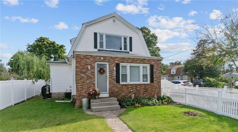 12 Chiswick Rd, Warwick, RI 02889 photo 2