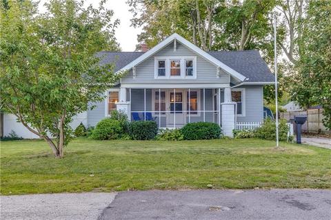 14 Greene St, Warwick, RI 02886 photo 2