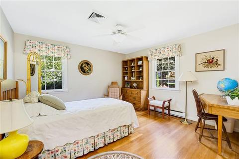 23 Hedgerow Dr, Warwick, RI 02886 photo 17