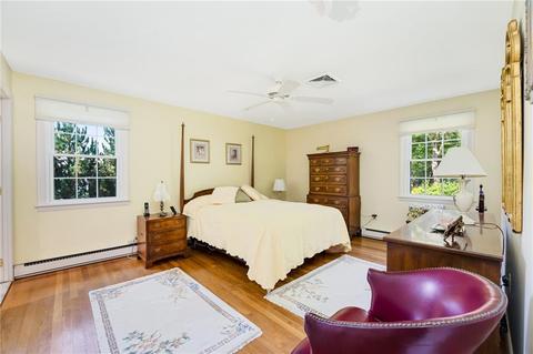 23 Hedgerow Dr, Warwick, RI 02886 photo 15