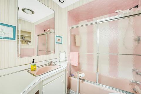 23 Hedgerow Dr, Warwick, RI 02886 photo 19