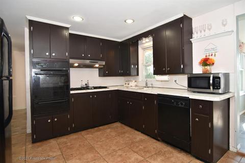 51 Pitman Rd, Warwick, RI 02886 photo 6