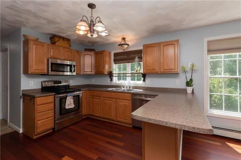 635 S County Trl, Exeter, RI 02822 photo 18