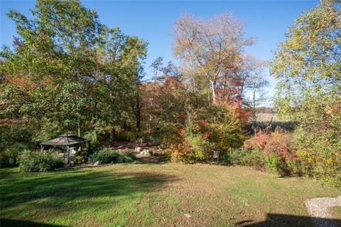 635 S County Trl, Exeter, RI 02822 photo 8