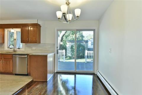 23 Meredith Dr, Coventry, RI 02816 photo 7