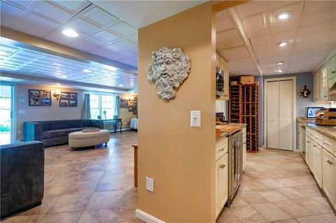 50 Crest Dr, Cranston, RI 02921 photo 32