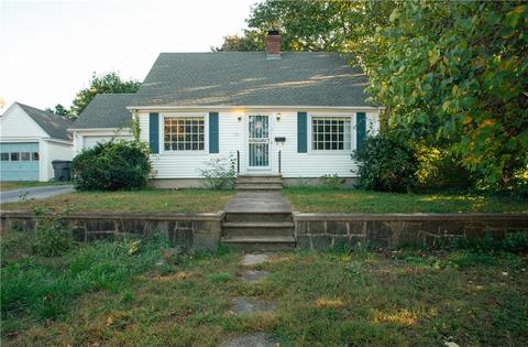 116 Sevilla Ave, Warwick, RI 02889 photo 1
