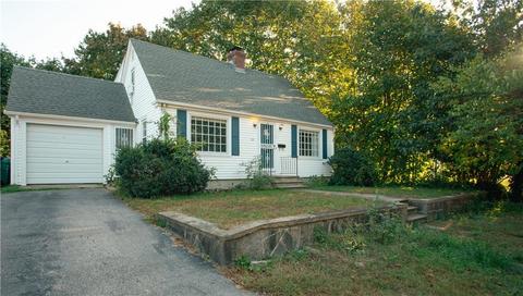 116 Sevilla Ave, Warwick, RI 02889 photo 2