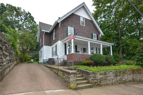 519 Bernon St, Woonsocket, RI 02895 photo 1