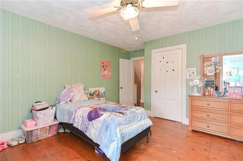 519 Bernon St, Woonsocket, RI 02895 photo 30
