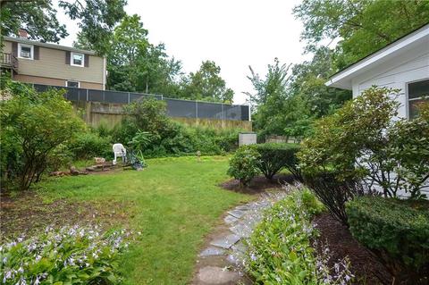 519 Bernon St, Woonsocket, RI 02895 photo 6