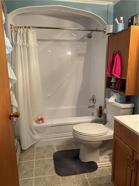 535 Coe St, Woonsocket, RI 02895 photo 9