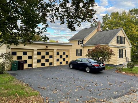 535 Coe St, Woonsocket, RI 02895 photo 14