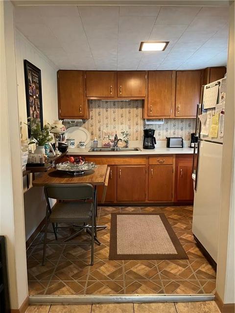 535 Coe St, Woonsocket, RI 02895 photo 4