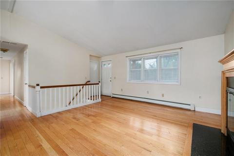 201 Maple St, Woonsocket, RI 02895 photo 17