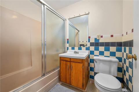201 Maple St, Woonsocket, RI 02895 photo 12