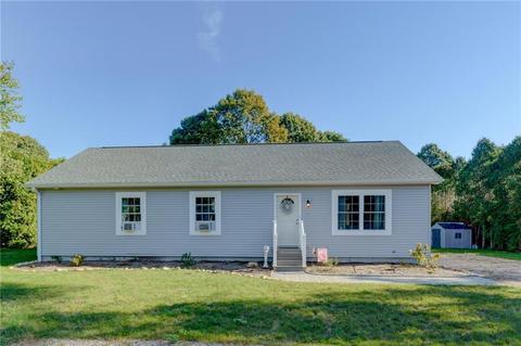 77 Benson Ave, Westerly, RI 02891 photo 2
