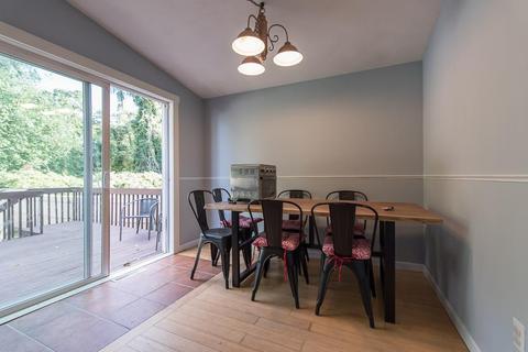 40 Junction St, Warwick, RI 02889 photo 5