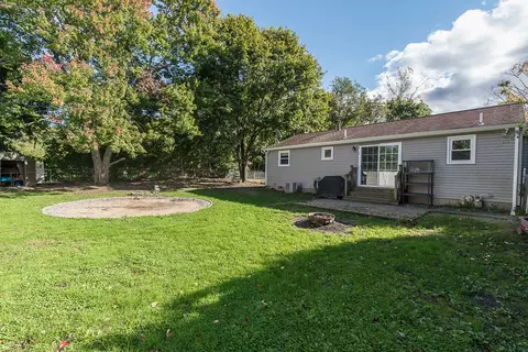 724 Elder Ballou Mtg House Rd, Woonsocket, RI 02895 photo 31