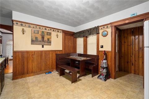 135 Orchard St, Woonsocket, RI 02895 photo 9