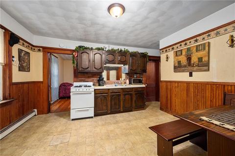 135 Orchard St, Woonsocket, RI 02895 photo 8