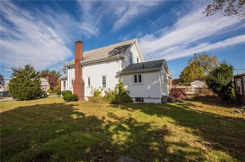 200 Morse Ave, Warwick, RI 02886 photo 4