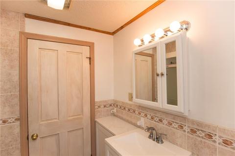 200 Morse Ave, Warwick, RI 02886 photo 39