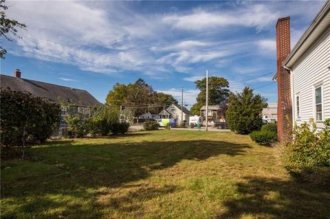 200 Morse Ave, Warwick, RI 02886 photo 5