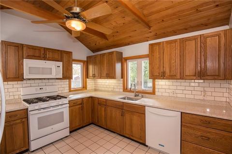 200 Morse Ave, Warwick, RI 02886 photo 33