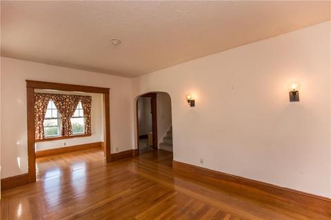 200 Morse Ave, Warwick, RI 02886 photo 17