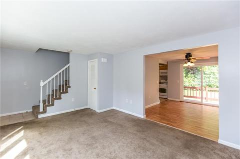 75 Reed St, Warwick, RI 02886 photo 4