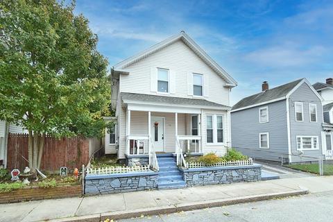 76 Union St, Woonsocket, RI 02895 photo 16