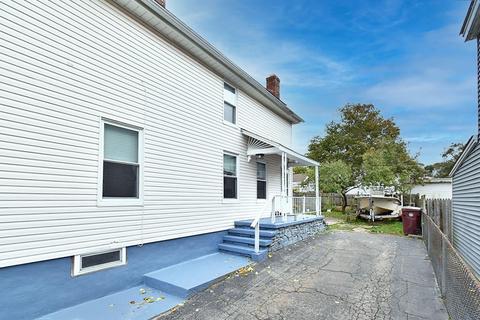 76 Union St, Woonsocket, RI 02895 photo 19