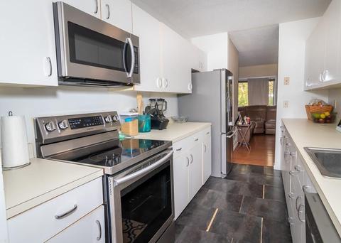 303 Holley Ln, Woonsocket, RI 02895 photo 15