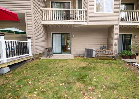 303 Holley Ln, Woonsocket, RI 02895 photo 5